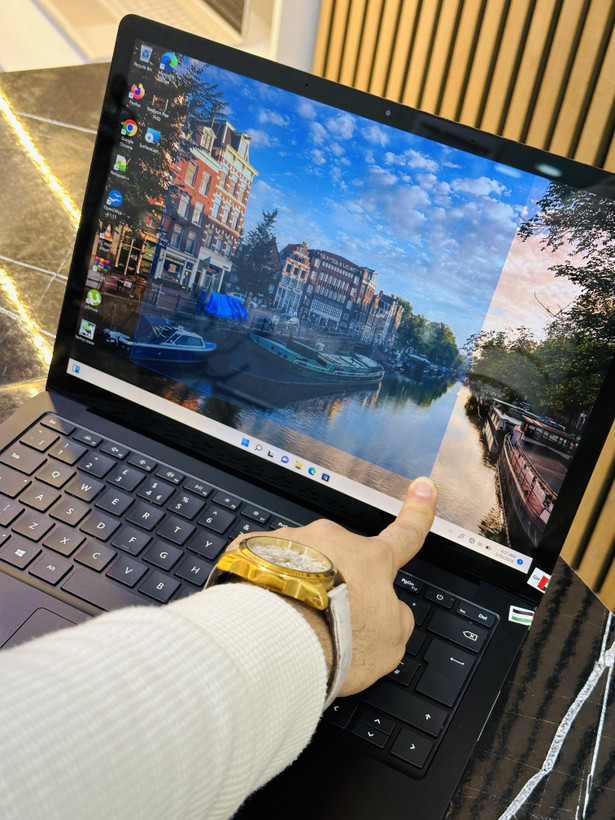 لپ تاپ مایکروسافت سرفیس لپ تاپ3 13.5اینچ laptop microsoft surface laptop3 13.5 INCH ram :8 -ssd:256 cpu:i5