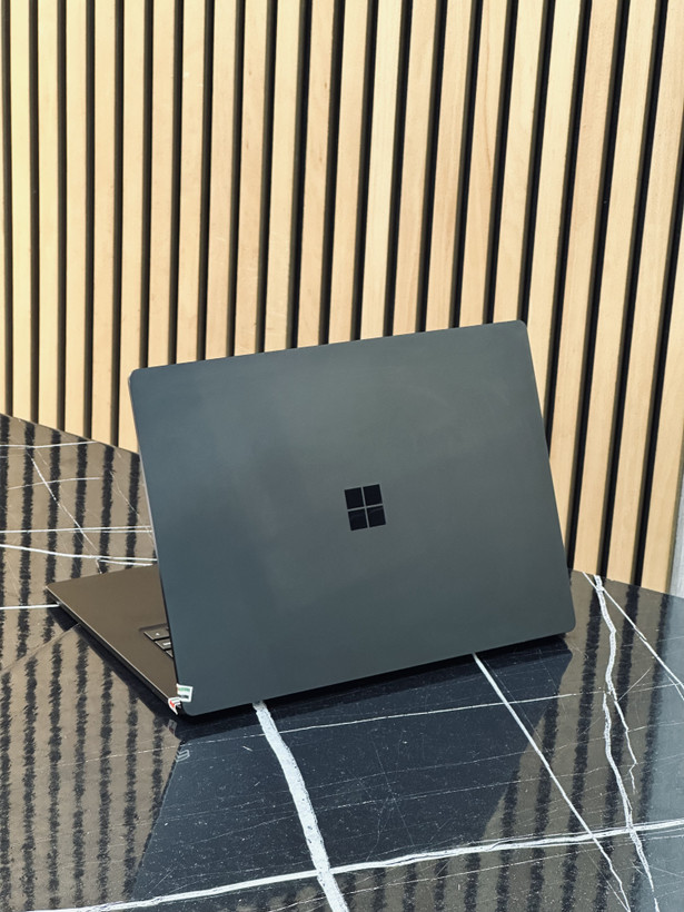 لپ تاپ مایکروسافت سرفیس لپ تاپ3 15اینچ laptop microsoft surface laptop3 15inch ram :16-ssd:512 cpu:i5