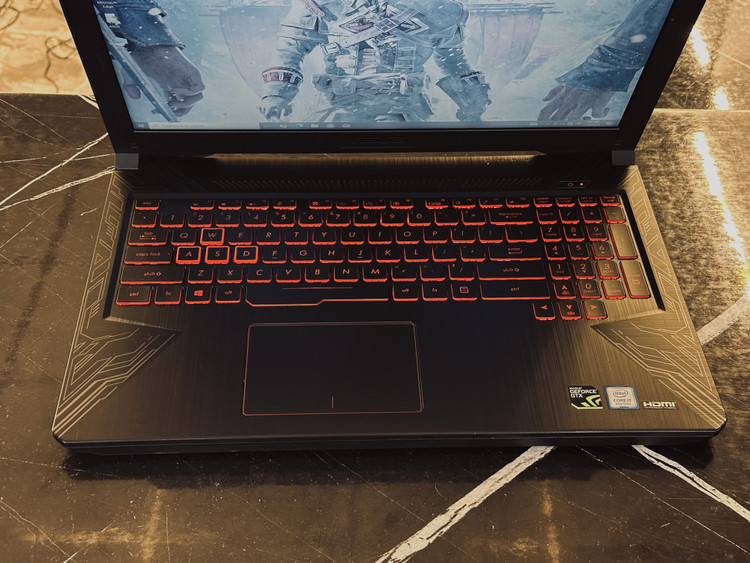 لپ تاپ ایسوس گیمینگ مدل ram:16 ssd:512GB cpu:i7 gpu:6GBGTX1060 ASUS TUF FX504