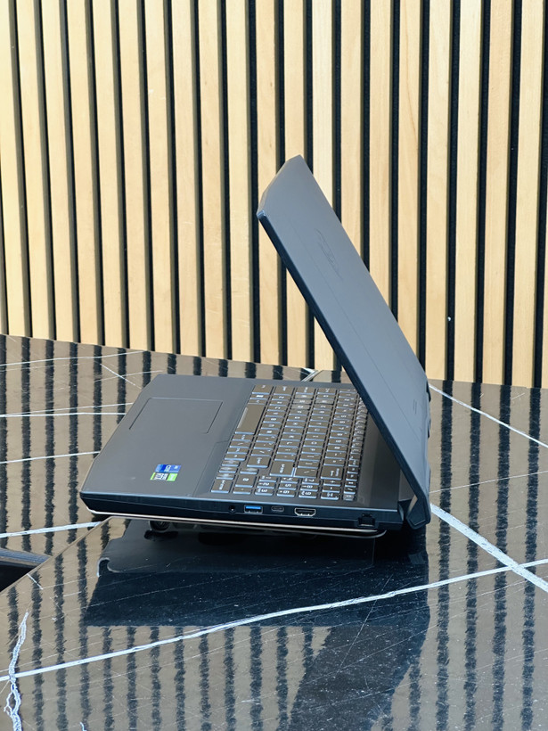 لپ تاپ ام اس ای گیمینگ مدل ram:16 -ssd:1TB cpu:i7 gpu:8GB RTX 4060 KATANA 15