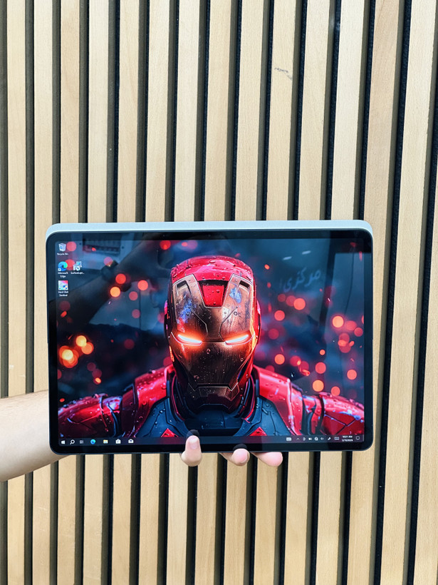 لپ تاپ مایکروسافت Surface Laptop Studio مدل ۱۱۳۷۰H ظرفیت ۱ ترابایت با ۳۲ گیگابایت رم و گرافیک RTX 3050 Ti