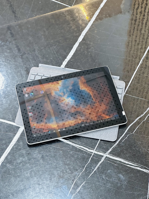 تبلت مایکروسافت سرفیس گو SURFACE GO ram :8 -ssd:128 سیمکارت خور(LTE)