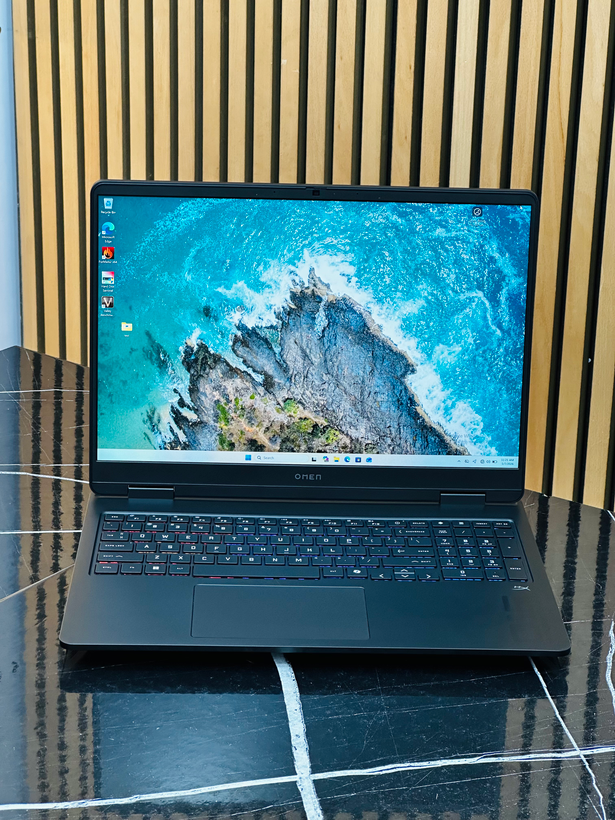 لپ تاپ اچ پی اومن گیمینگ 16 ram:16 -ssd:1TB cpu:amd ryzen9 gpu:8GB5060
