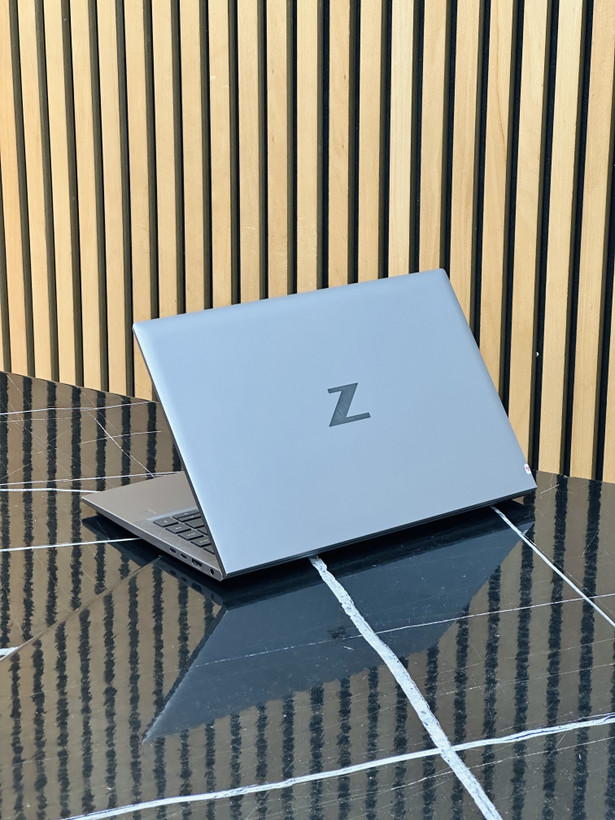 لپ تاپ 14 اینچی HP مدلi7-10610u ZBook Firefly 14 G7پردازنده رم 16گیگ حافظه 512 گیگ