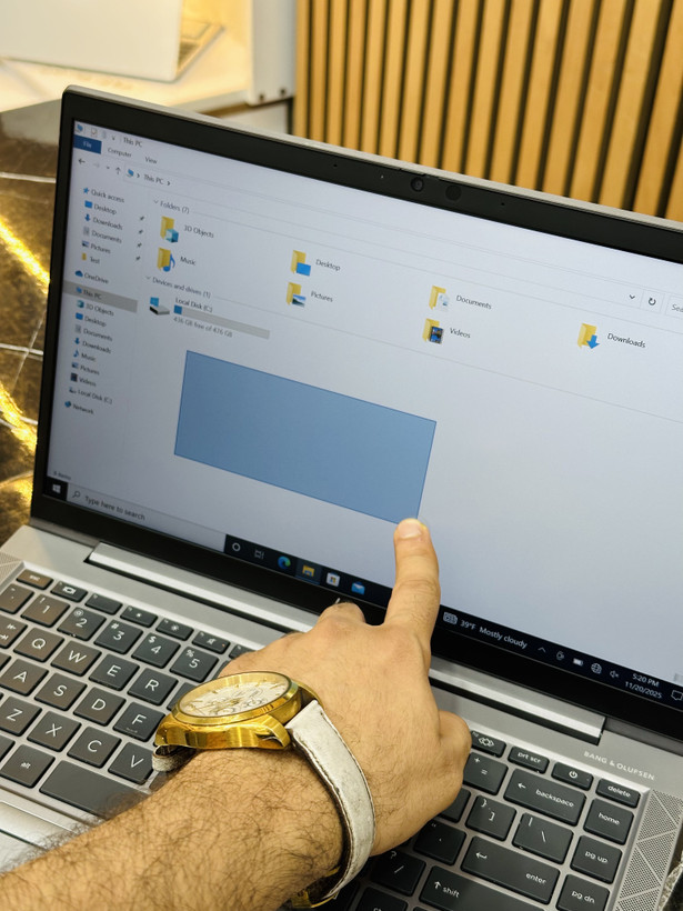 لپ تاپ 14 اینچی HP مدلi7-10610u ZBook Firefly 14 G7پردازنده رم 16گیگ حافظه 512 گیگ