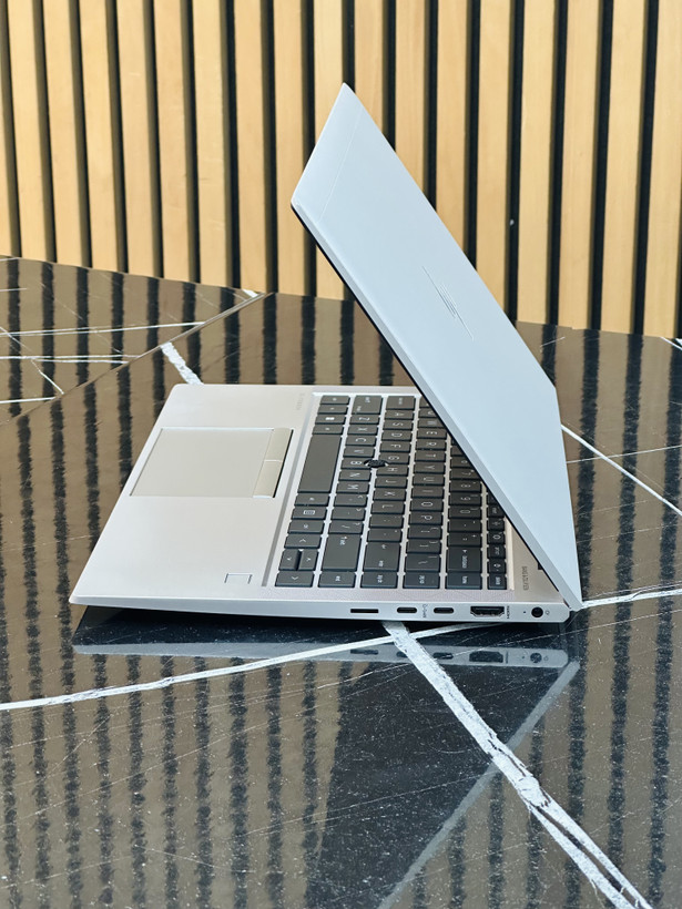 لپ تاپ اچپی EliteBook 845 G7 Ryzen 7 ظرفیت ۲۵۶ گیگابایت رم ۱۶ گیگابایت